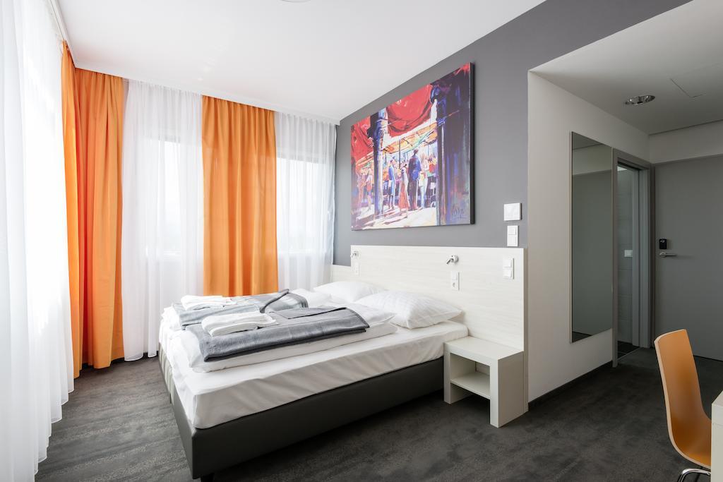 Msc Hotel Neunkirchen Ngoại thất bức ảnh